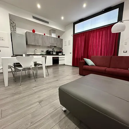 San Saba Street 50 * Rom